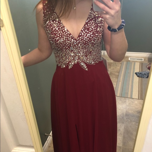 prom/grad dress - Picture 3 of 6